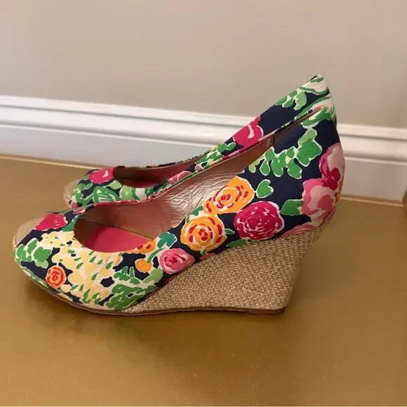 Lilly Pulitzer Floral Wedge Heels – Size 7.5 - Picture 5 of 5